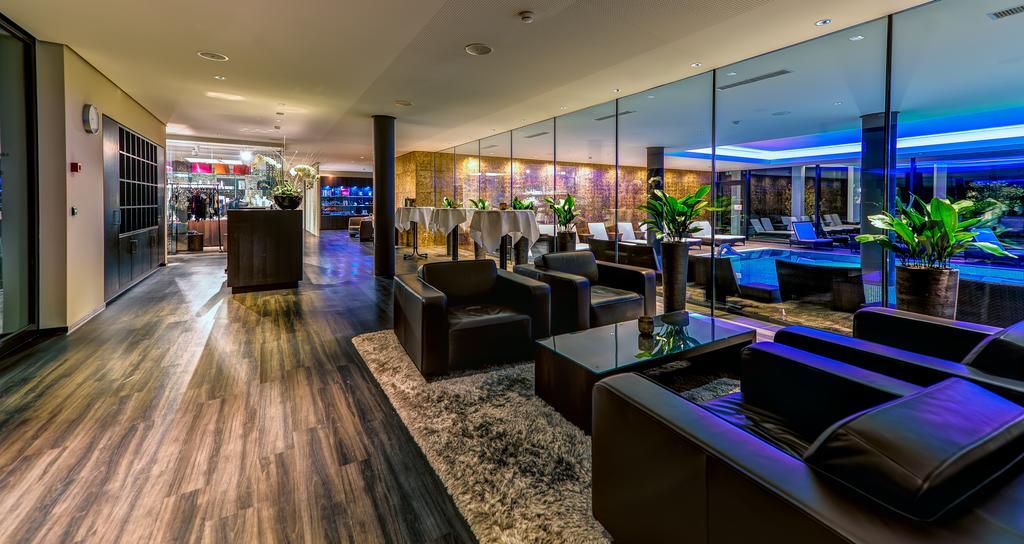 Wellnesshotel Golf Panorama Lipperswil Exterior foto