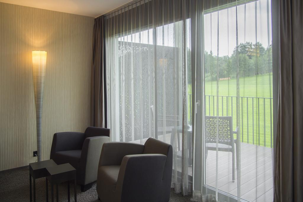 Wellnesshotel Golf Panorama Lipperswil Exterior foto