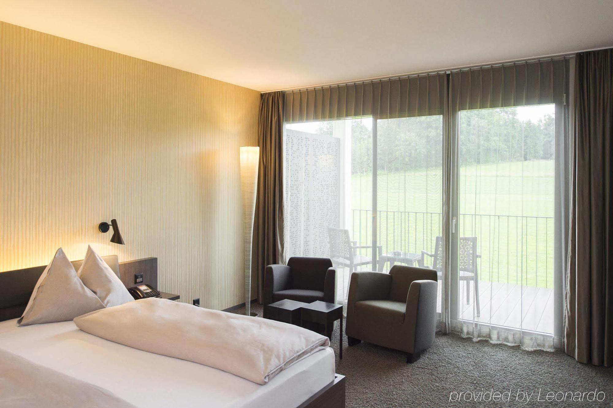 Wellnesshotel Golf Panorama Lipperswil Exterior foto