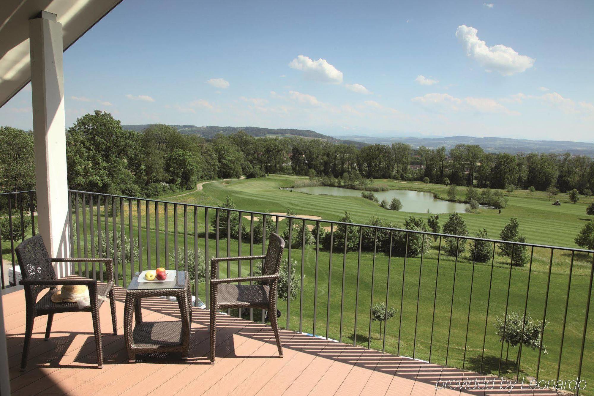 Wellnesshotel Golf Panorama Lipperswil Exterior foto