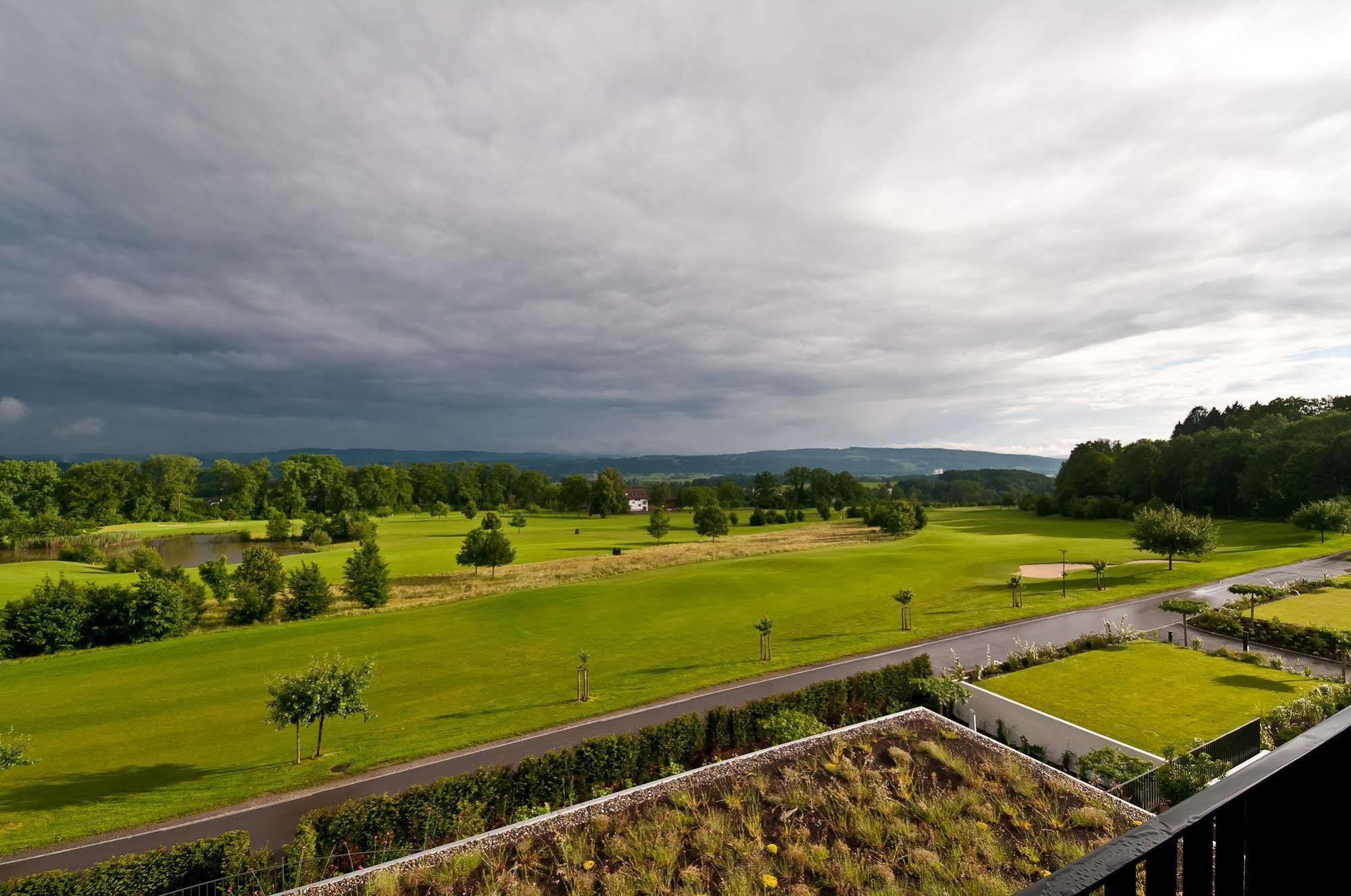 Wellnesshotel Golf Panorama Lipperswil Exterior foto